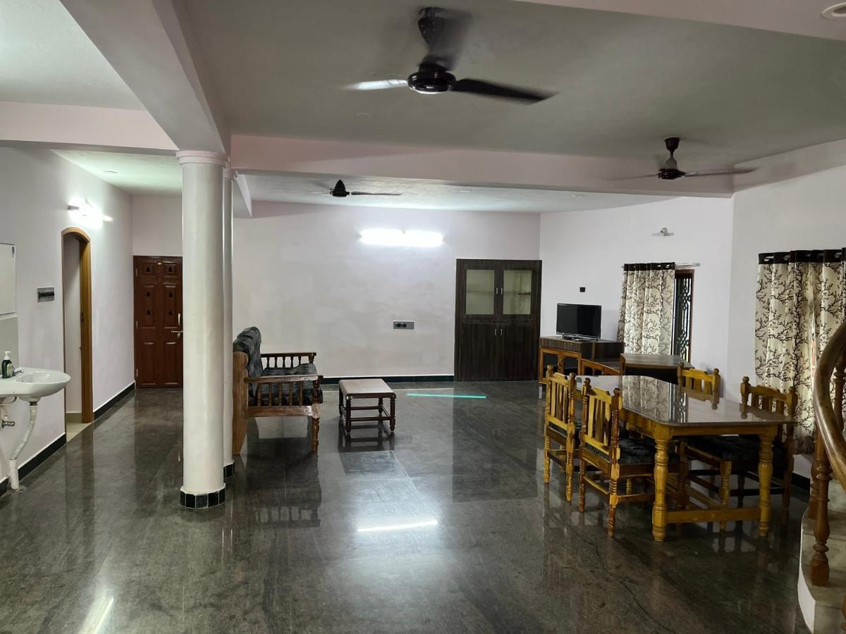 Pūrnānkuppam Tulip Villa 3Bhk 2Bhk And 1Bhk Located Near Chunnambar Boat House And Paradise Beach מראה חיצוני תמונה